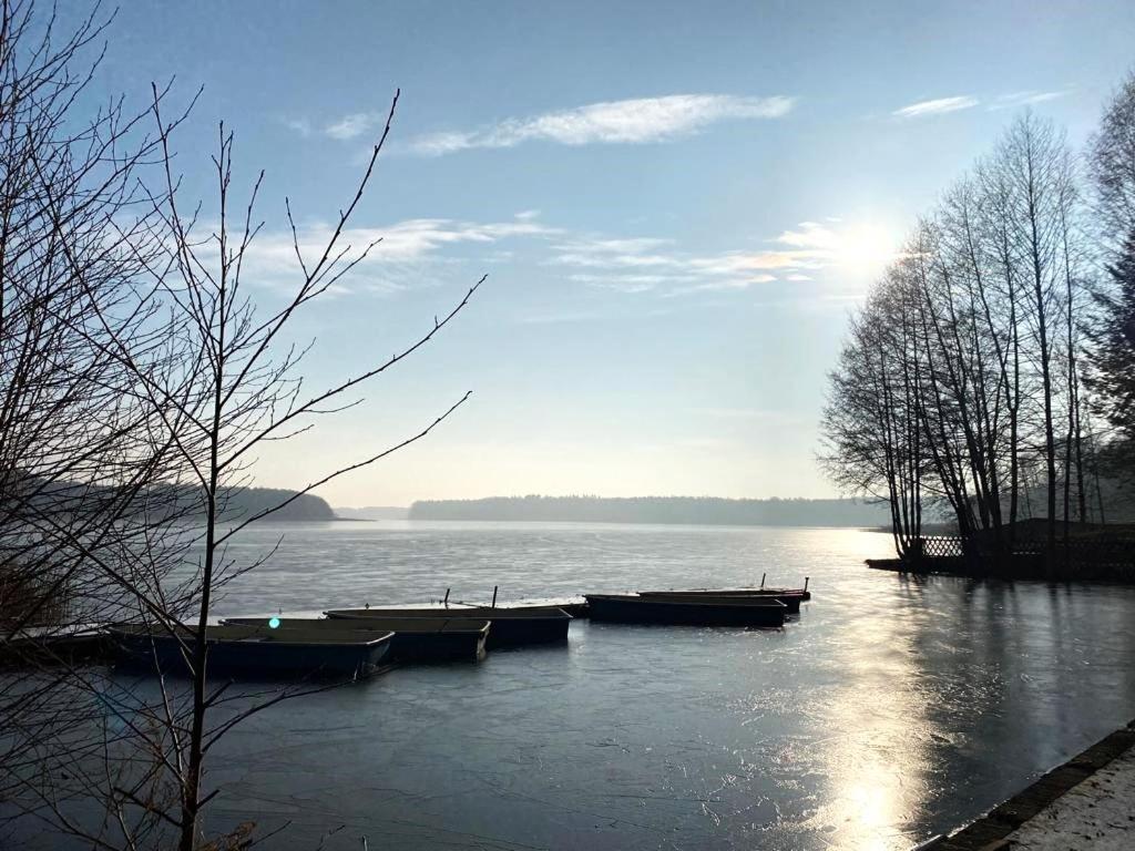 Ferienhaus Direkt Am See Uckermark เทมพลีน ภายนอก รูปภาพ