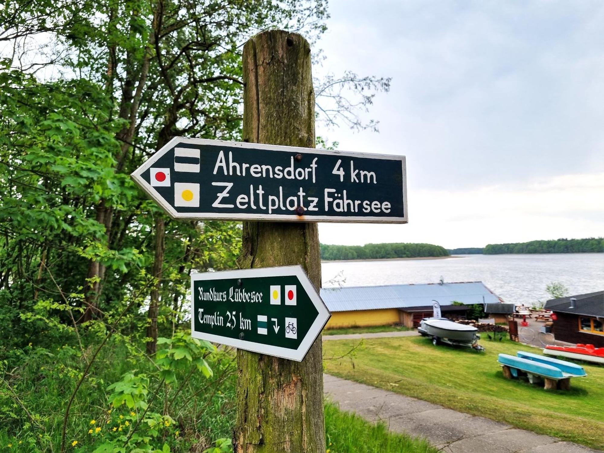 Ferienhaus Direkt Am See Uckermark เทมพลีน ภายนอก รูปภาพ